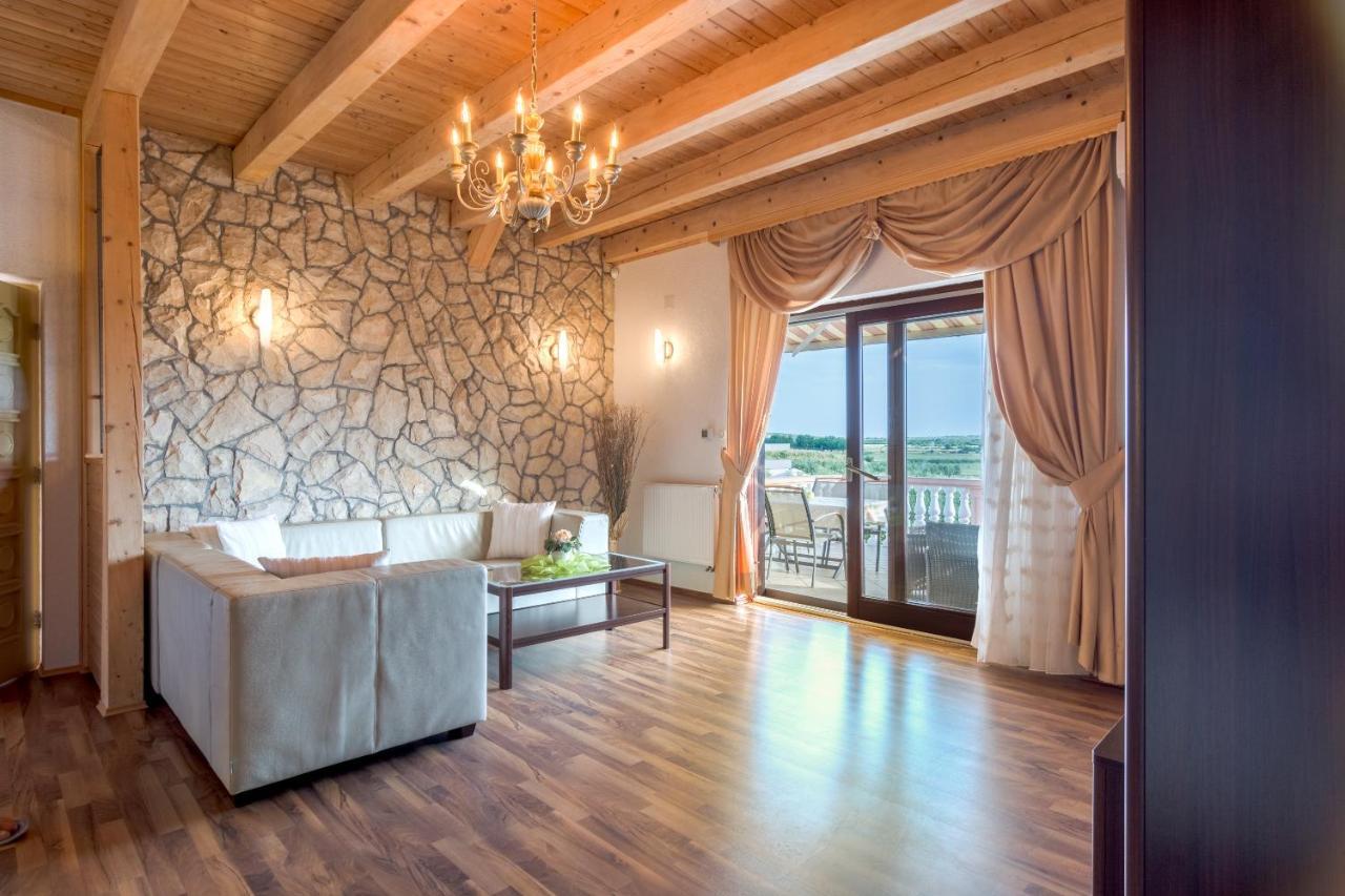 Villa Luka Polaca المظهر الخارجي الصورة